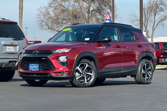 Used 2023 Chevrolet TrailBlazer RS w/ Sun and Liftgate Package image 8