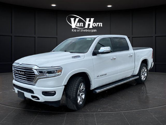 Used 2022 RAM 1500 Limited w/ Body Color Bumper Group AWD/4WD image 3