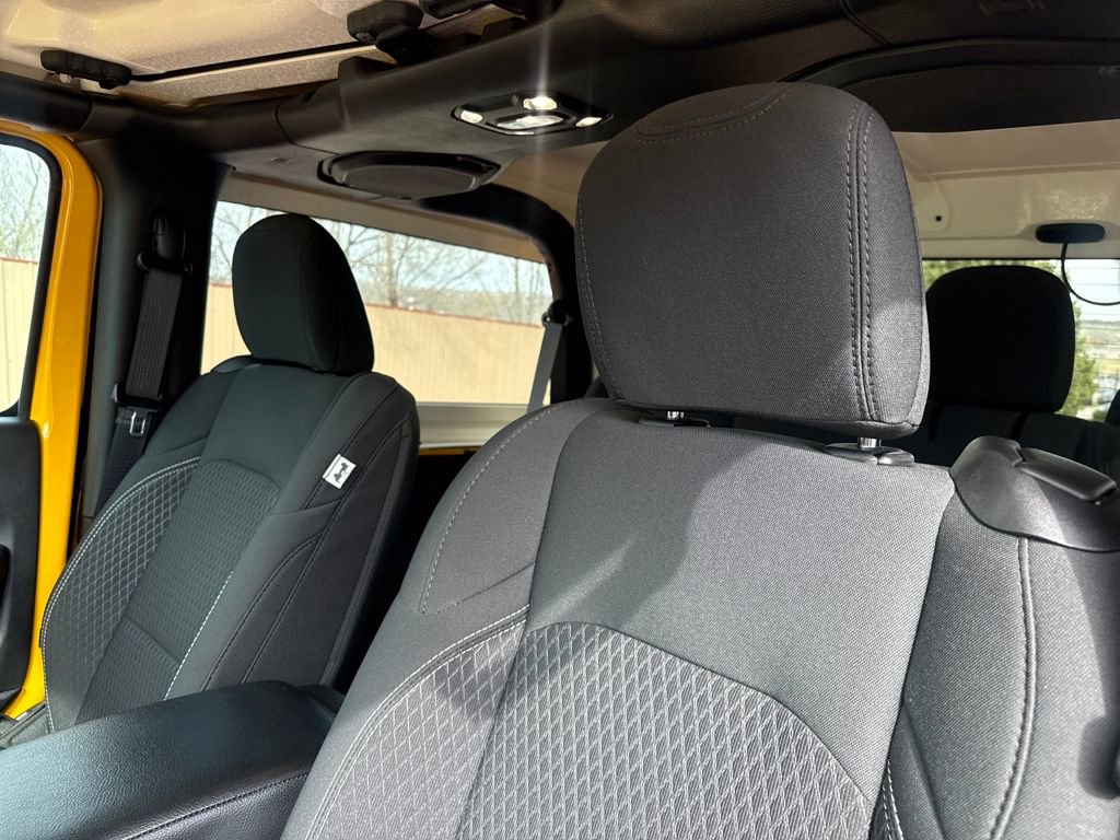 Used 2021 Jeep Wrangler Sport image 13