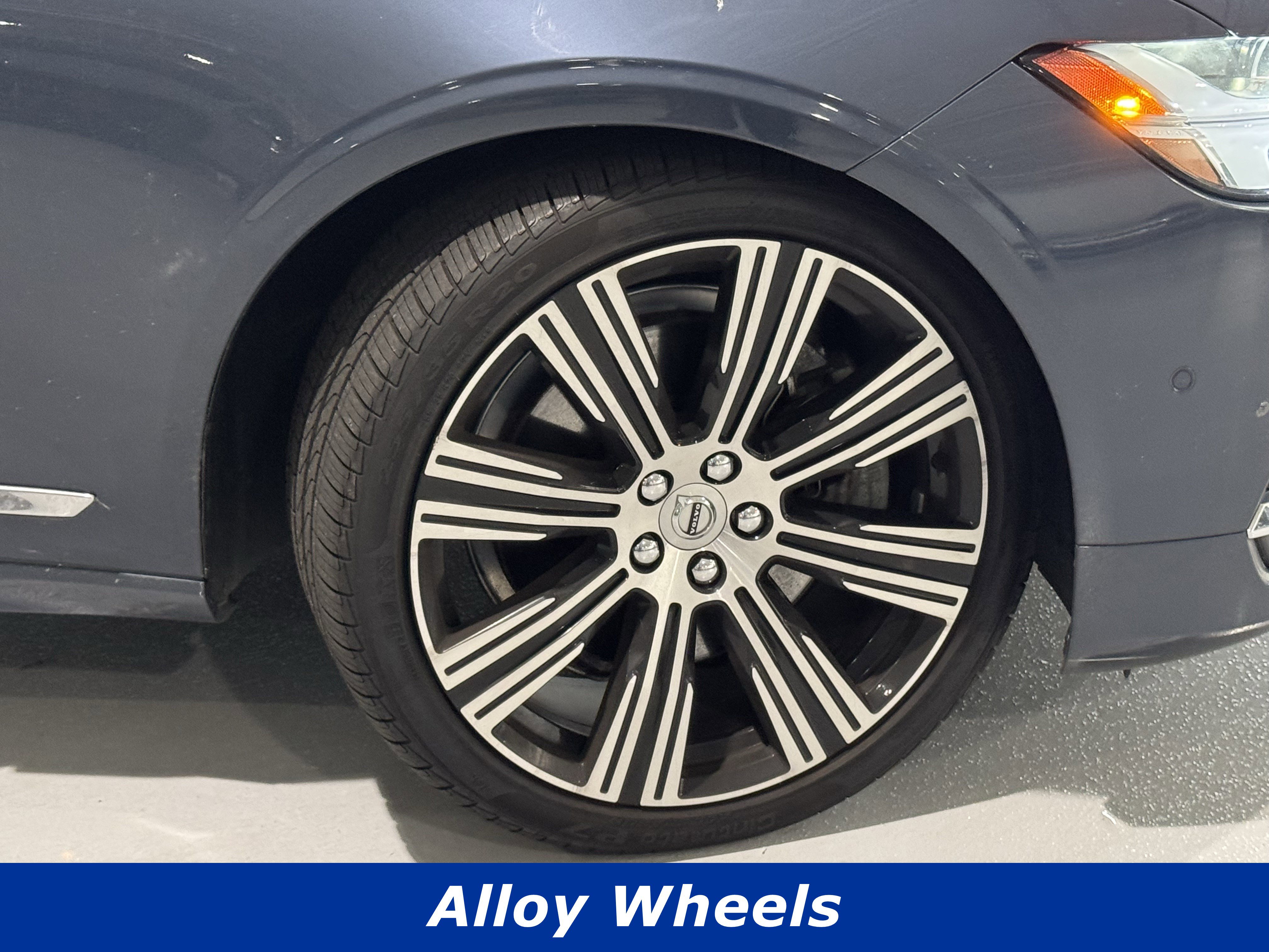 Used 2023 Volvo S90 B6 Ultimate w/ Protection Package Premier image 14