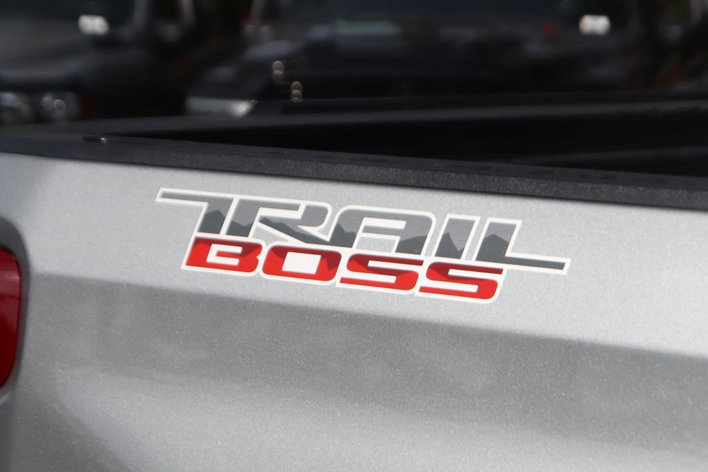 Used 2024 Chevrolet Silverado 1500 LT Trail Boss w/ LT Trail Boss Premium Package AWD/4WD image 53