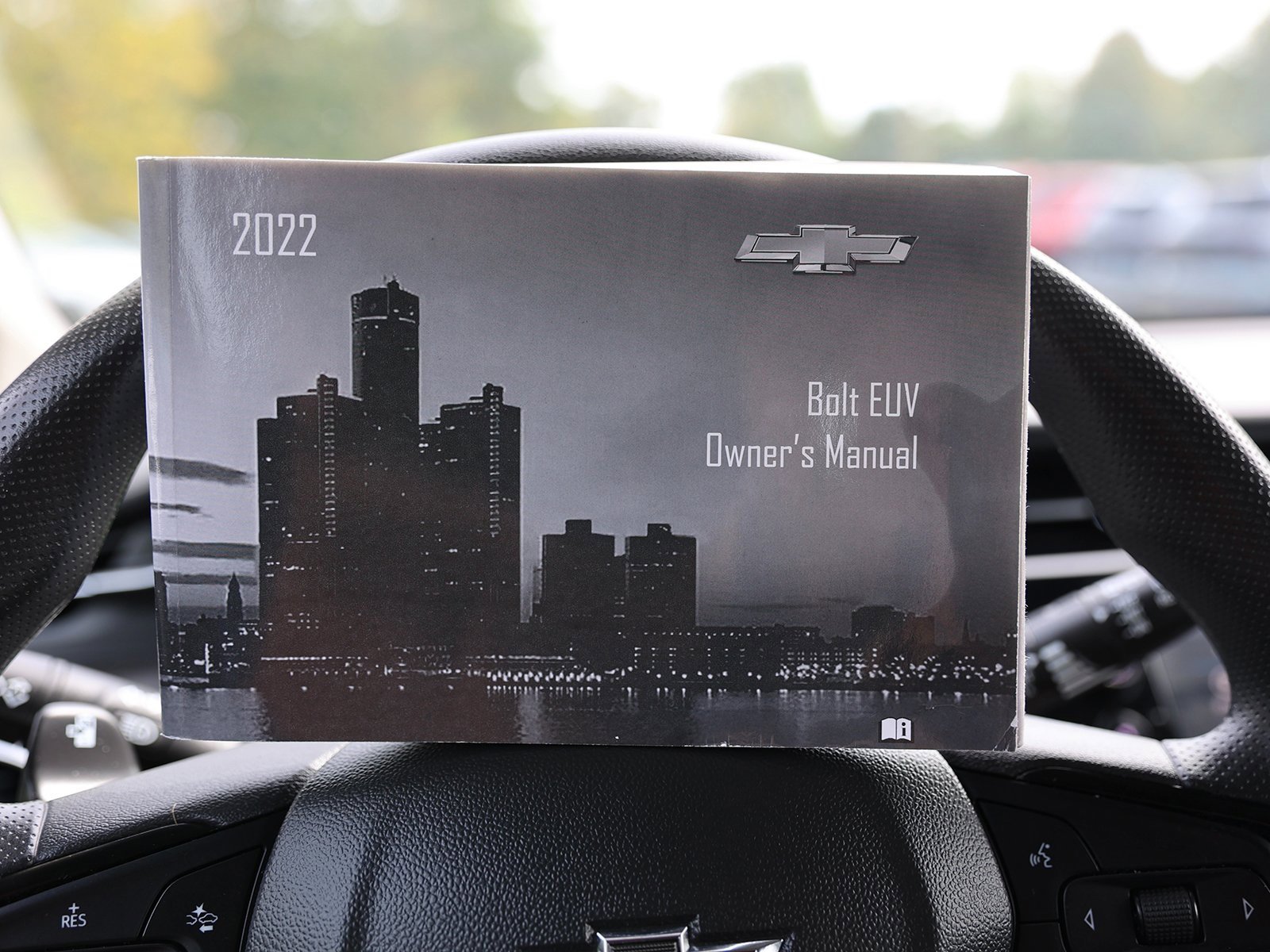 Certified 2022 Chevrolet Bolt EUV LT image 38