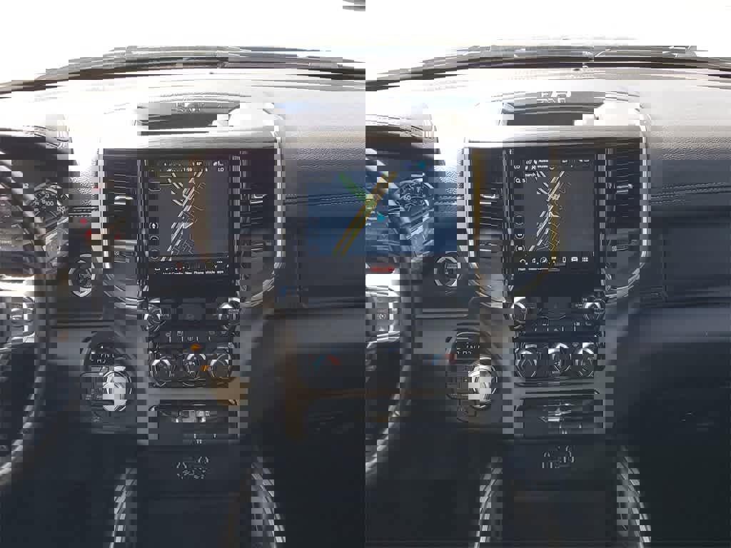 Used 2024 RAM 1500 Laramie image 16