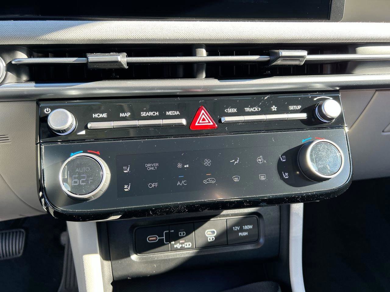 New 2026 Hyundai Tucson Limited image 34