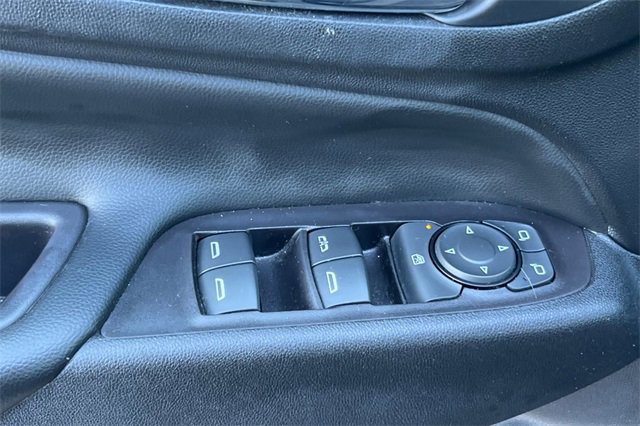 Used 2020 Chevrolet Equinox LT image 12