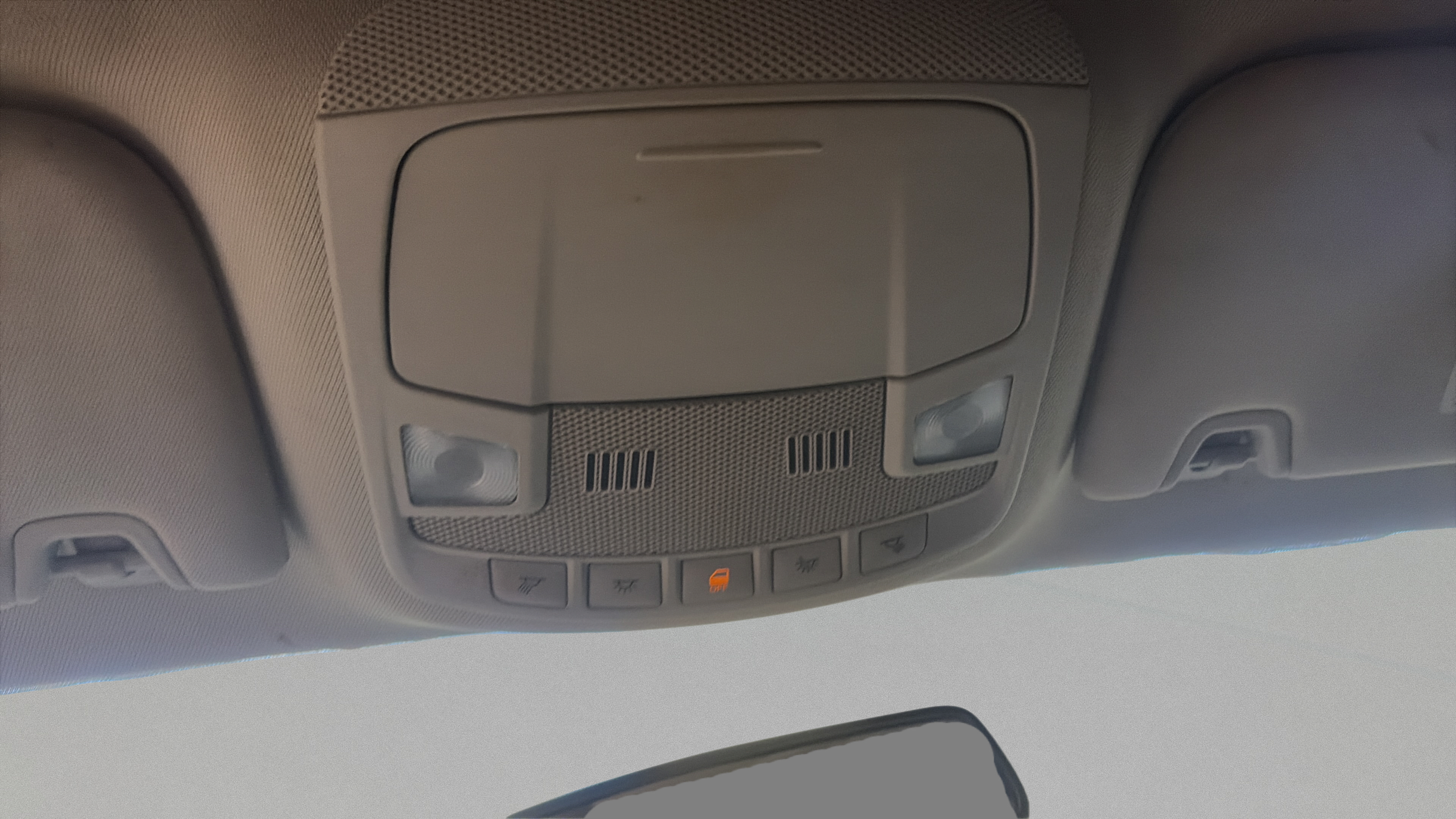 Used 2014 Ford Fusion SE FWD image 17