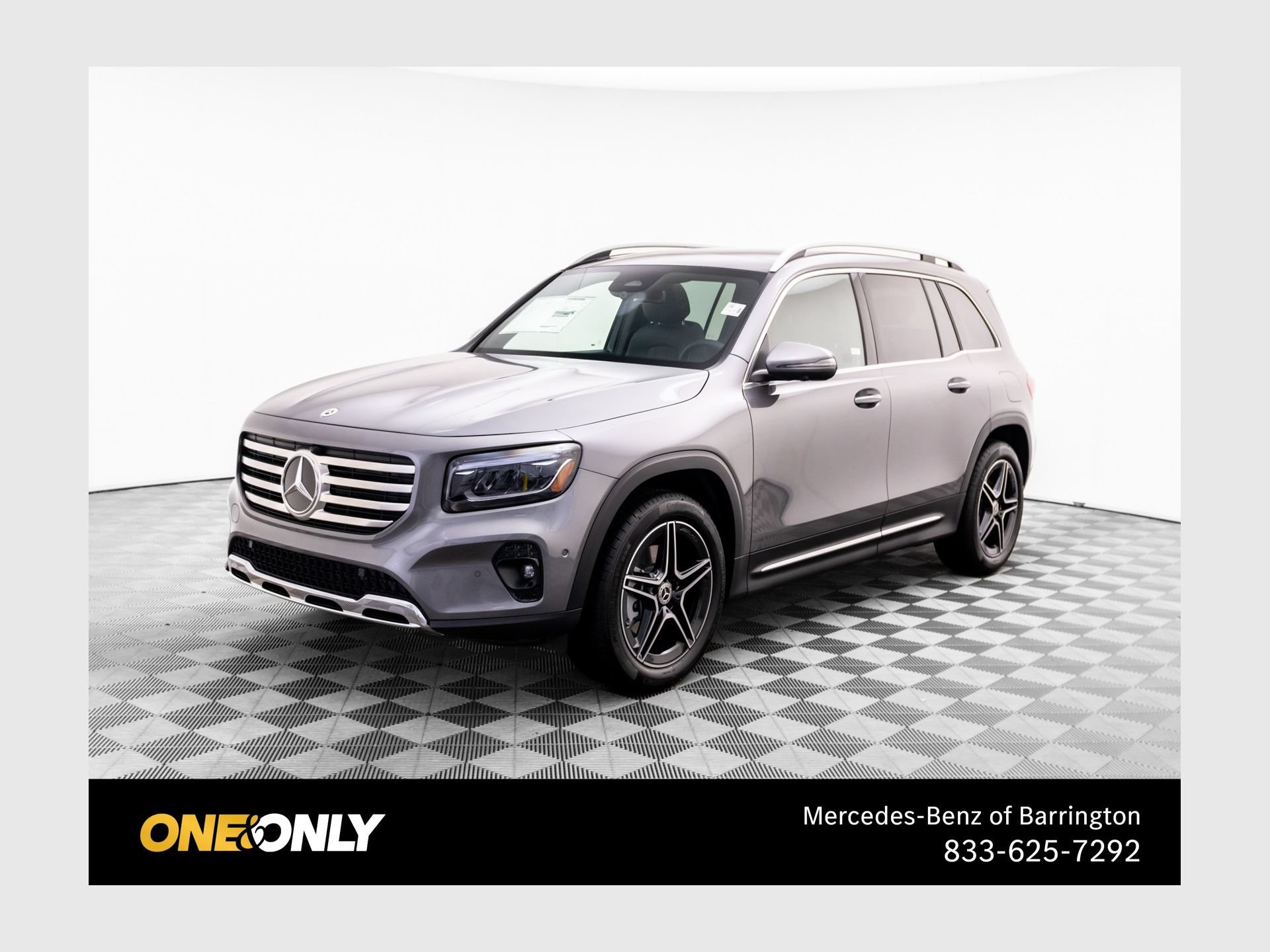 New 2026 Mercedes-Benz GLB 250 4MATIC image 1