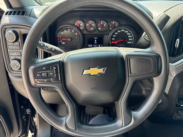 Used 2024 Chevrolet Silverado 2500 Custom image 21