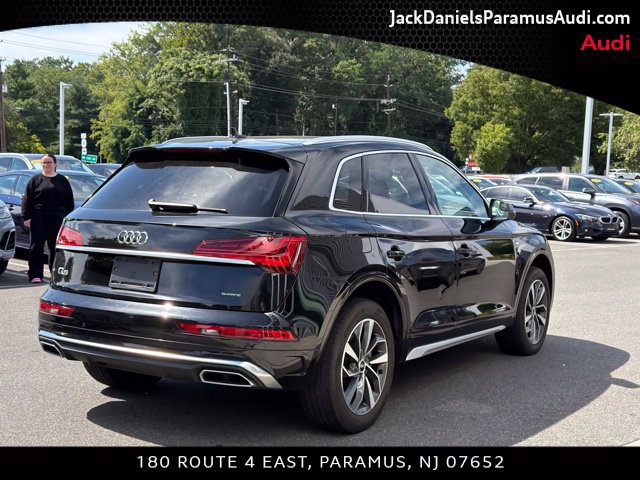 Certified 2024 Audi Q5 2.0T Premium Plus w/ Premium Plus Package AWD/4WD image 6