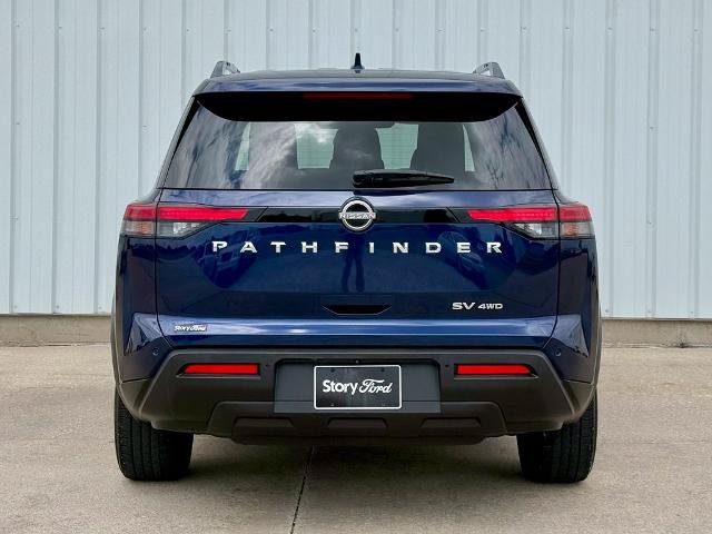 Used 2022 Nissan Pathfinder SV AWD/4WD image 5