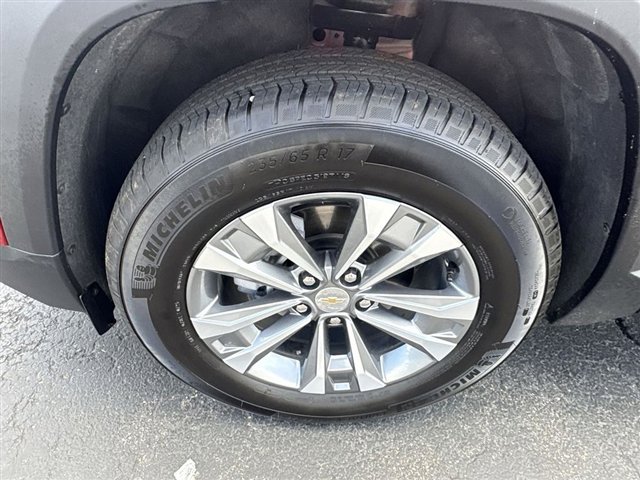Certified 2025 Chevrolet Equinox LT AWD/4WD image 32