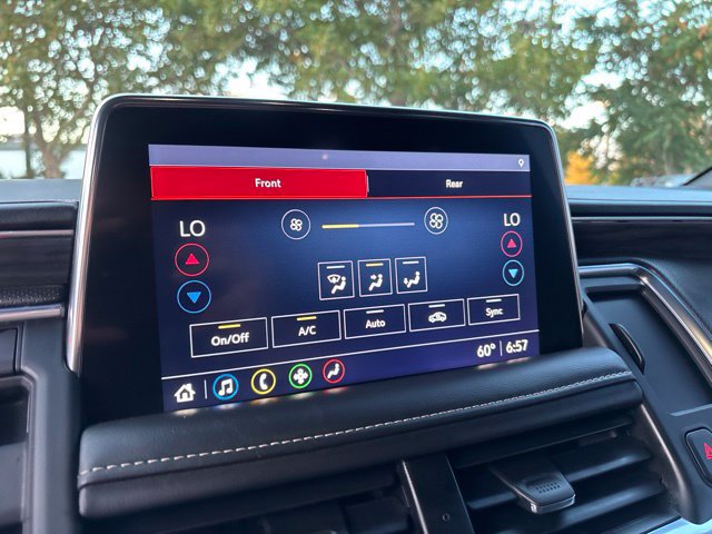 Used 2021 GMC Yukon SLT w/ SLT Luxury Plus Package AWD/4WD image 29