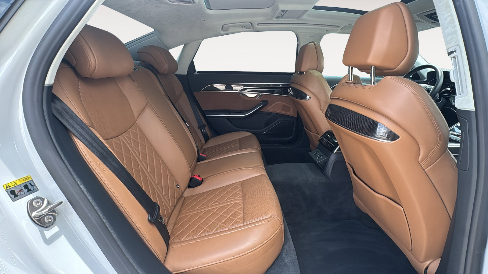 Used 2020 Audi S8 L w/ S8 Executive Package AWD/4WD image 25
