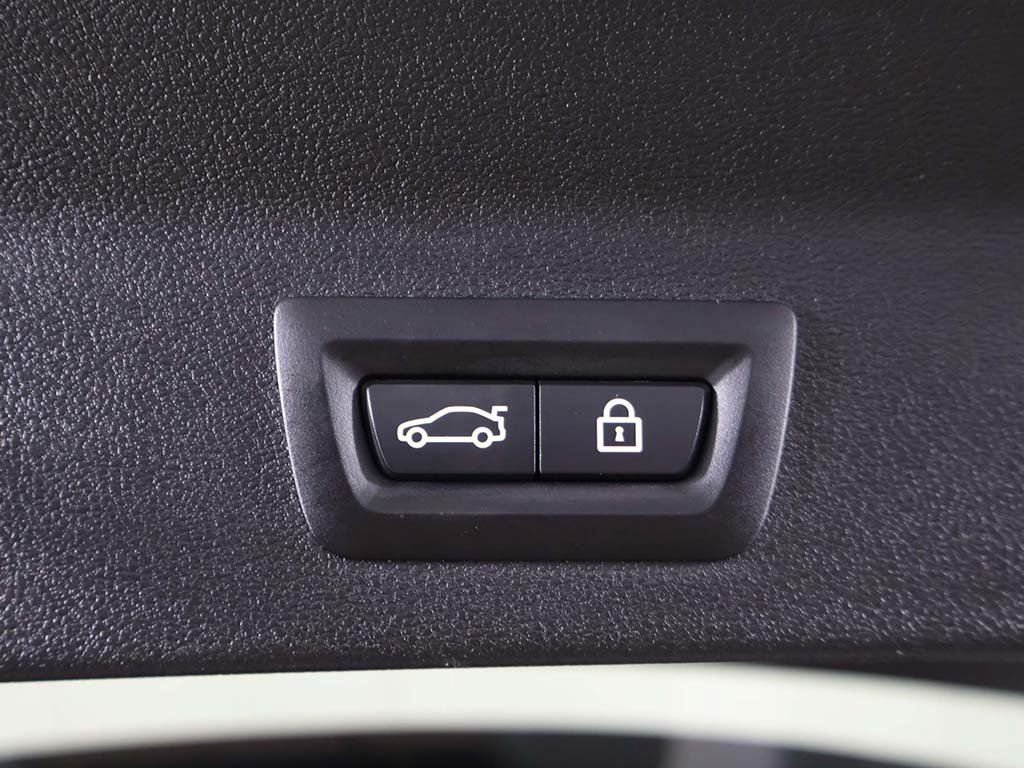 Used 2022 BMW X3 xDrive30i AWD/4WD image 22