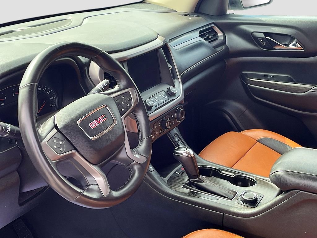 Used 2017 GMC Acadia SLT image 9