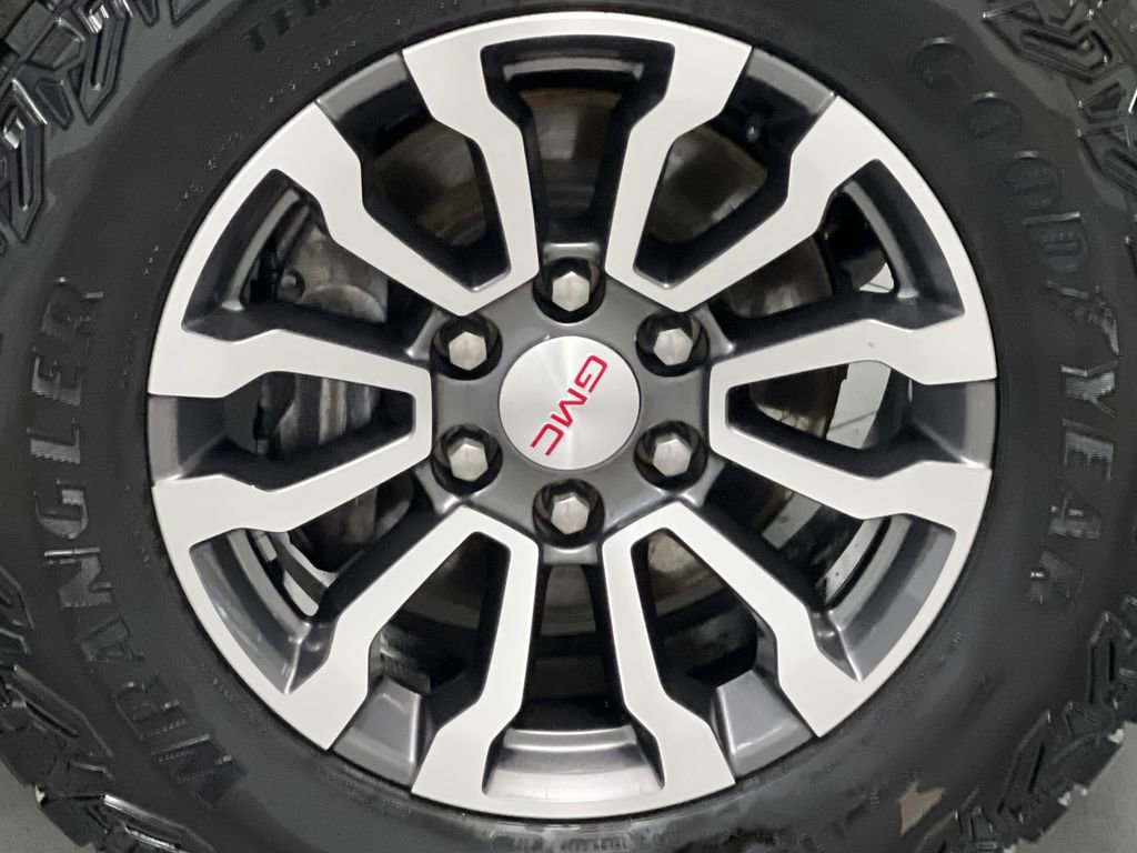 Used 2021 GMC Sierra 1500 AT4 w/ AT4 Value Package AWD/4WD image 64