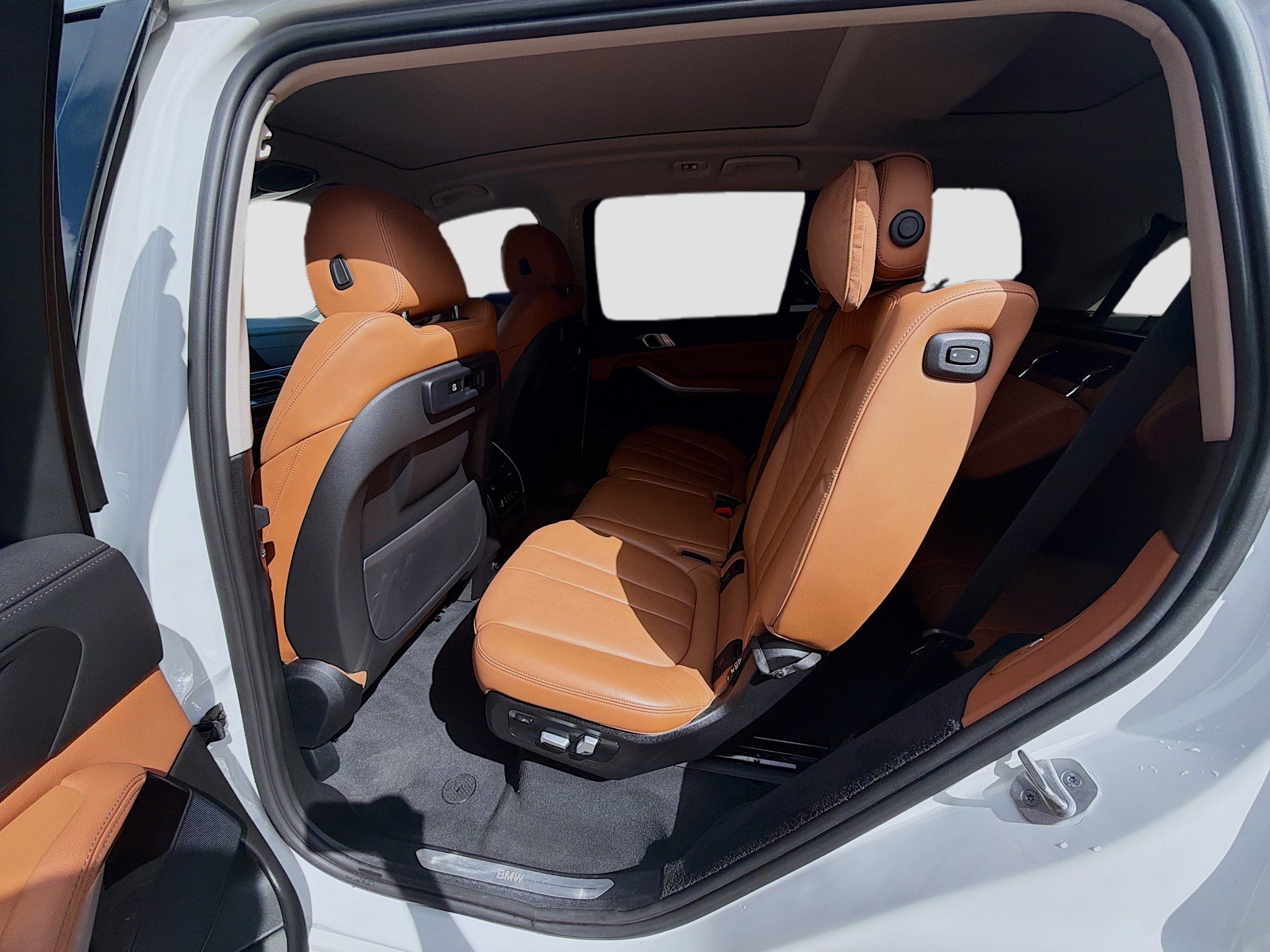 Used 2021 BMW X7 xDrive40i image 24