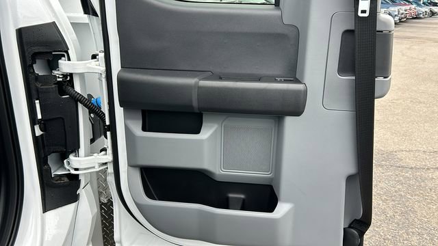 New 2026 Ford F550 4x4 SuperCab Super Duty image 18