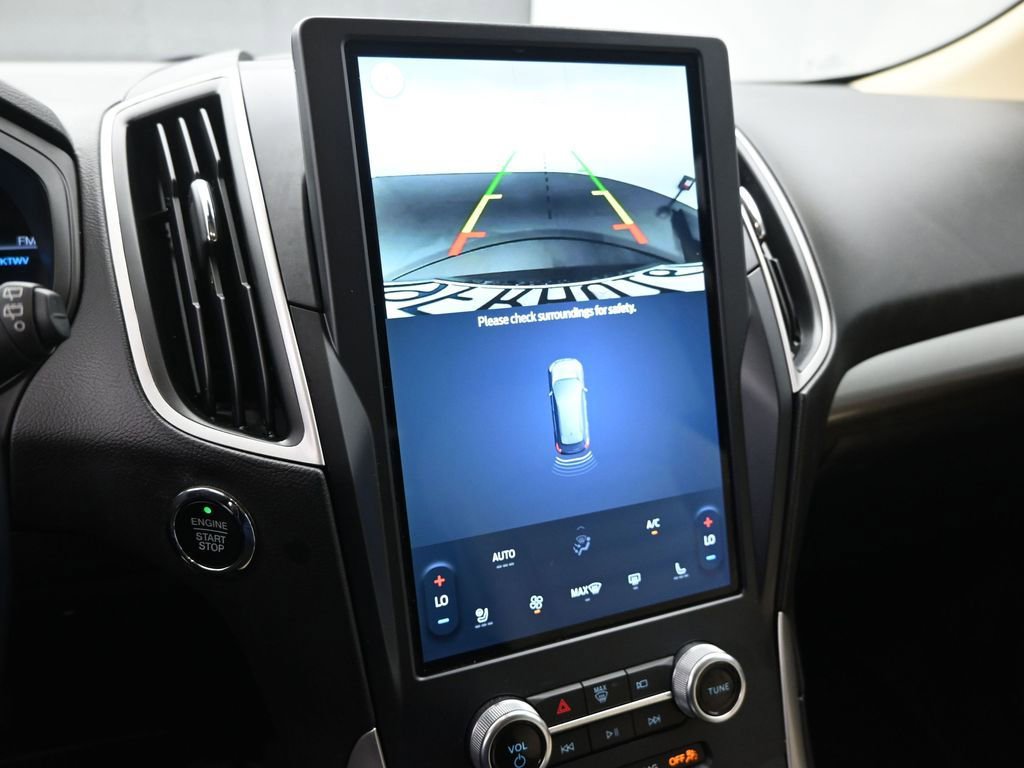 Certified 2023 Ford Edge SEL w/ Convenience Package AWD/4WD image 16