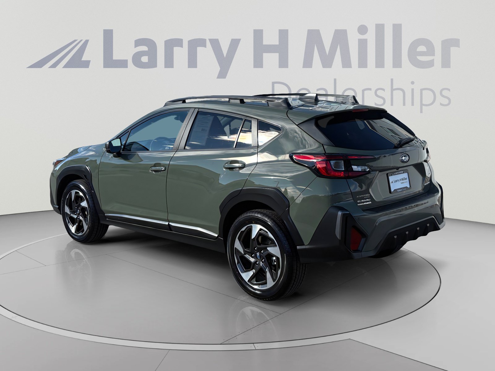 Used 2024 Subaru Crosstrek 2.5i Limited AWD/4WD image 3