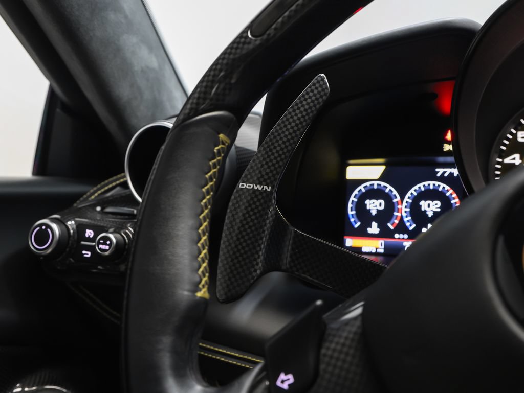 Certified 2022 Ferrari F8 Tributo RWD image 65