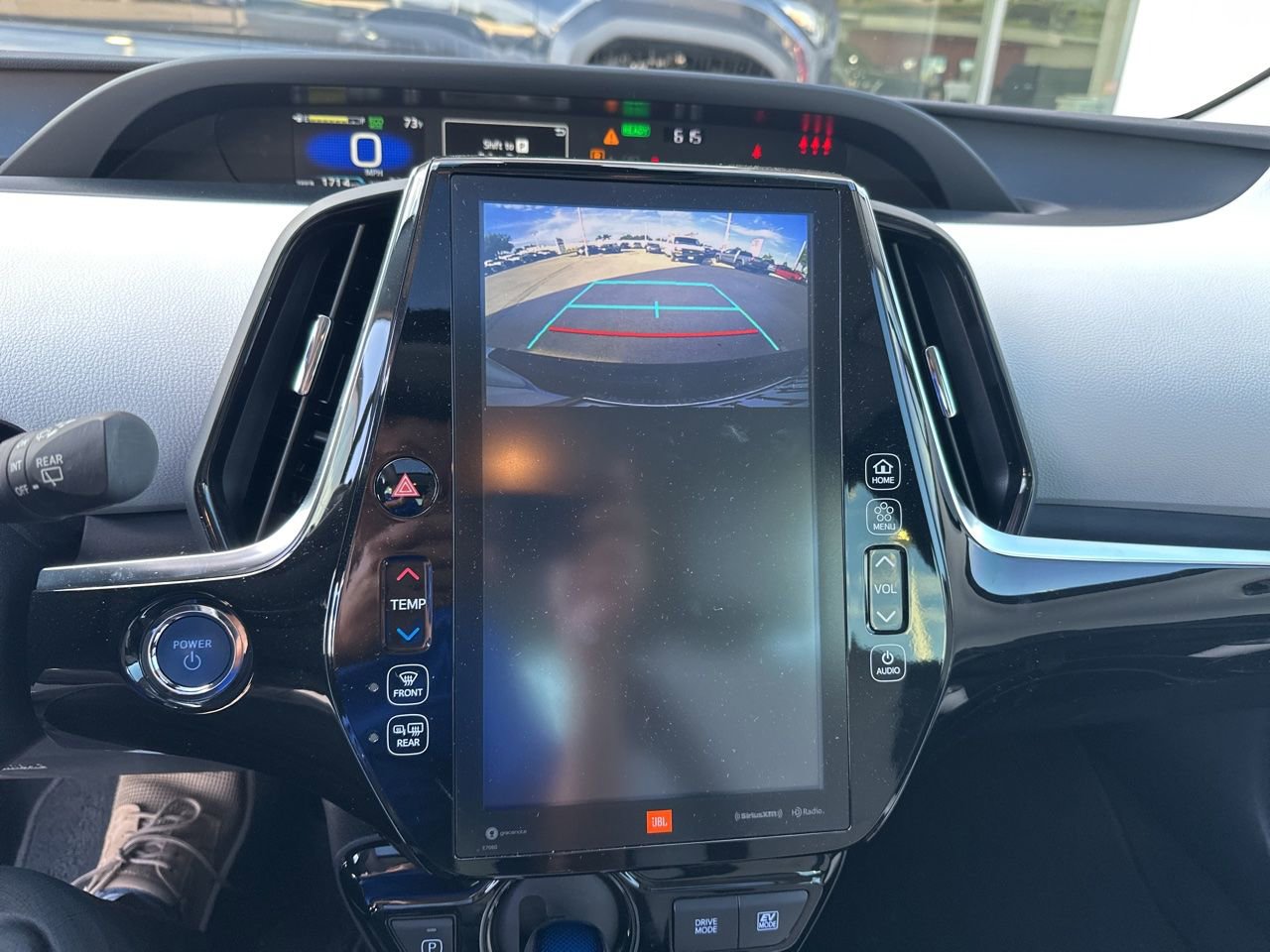 Used 2022 Toyota Prius Limited w/ Premium Convenience Package image 9