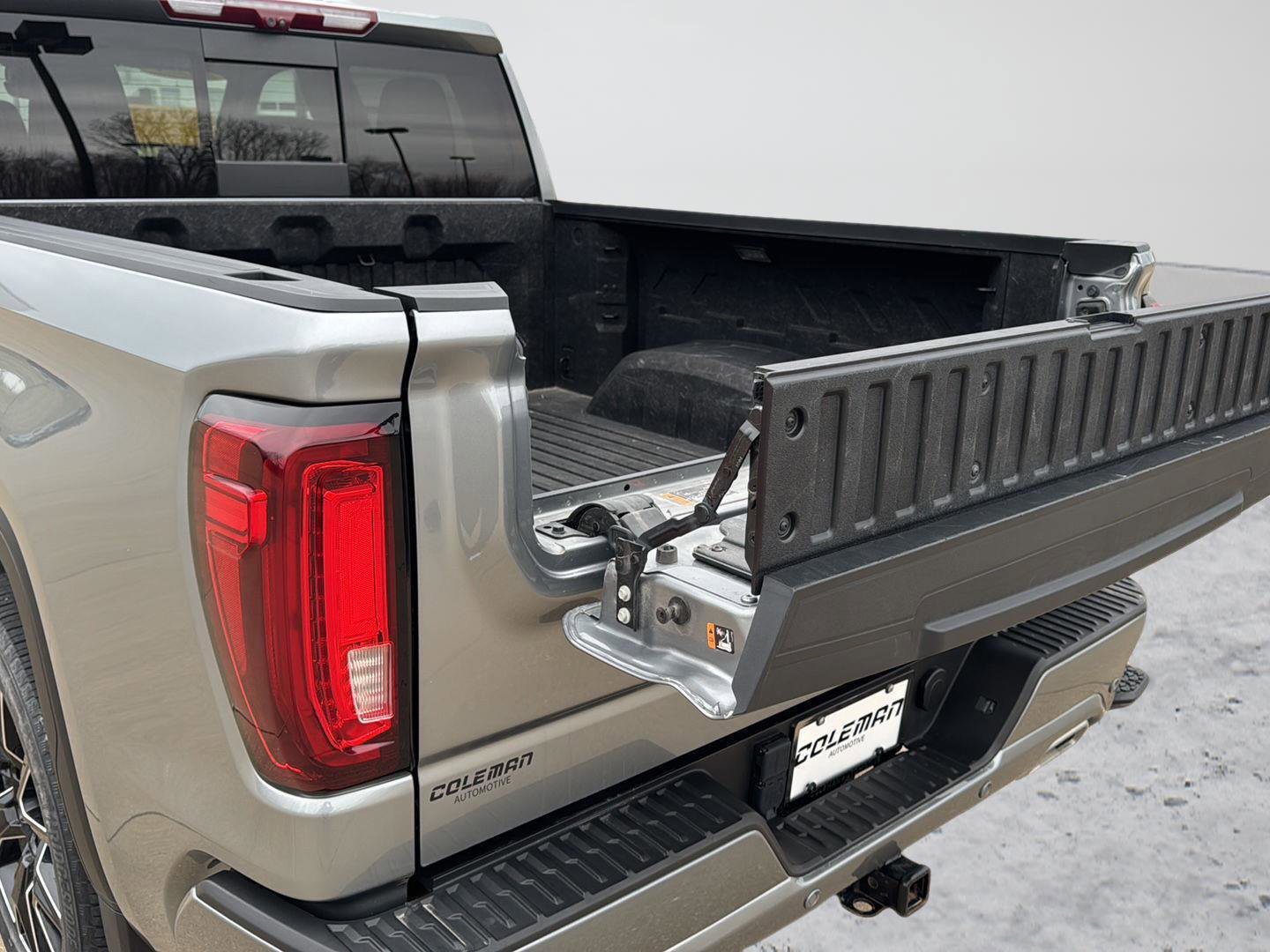 Used 2023 GMC Sierra 1500 Denali w/ Technology Package image 25