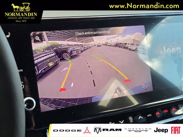New 2026 Jeep Grand Cherokee L Limited AWD/4WD image 11