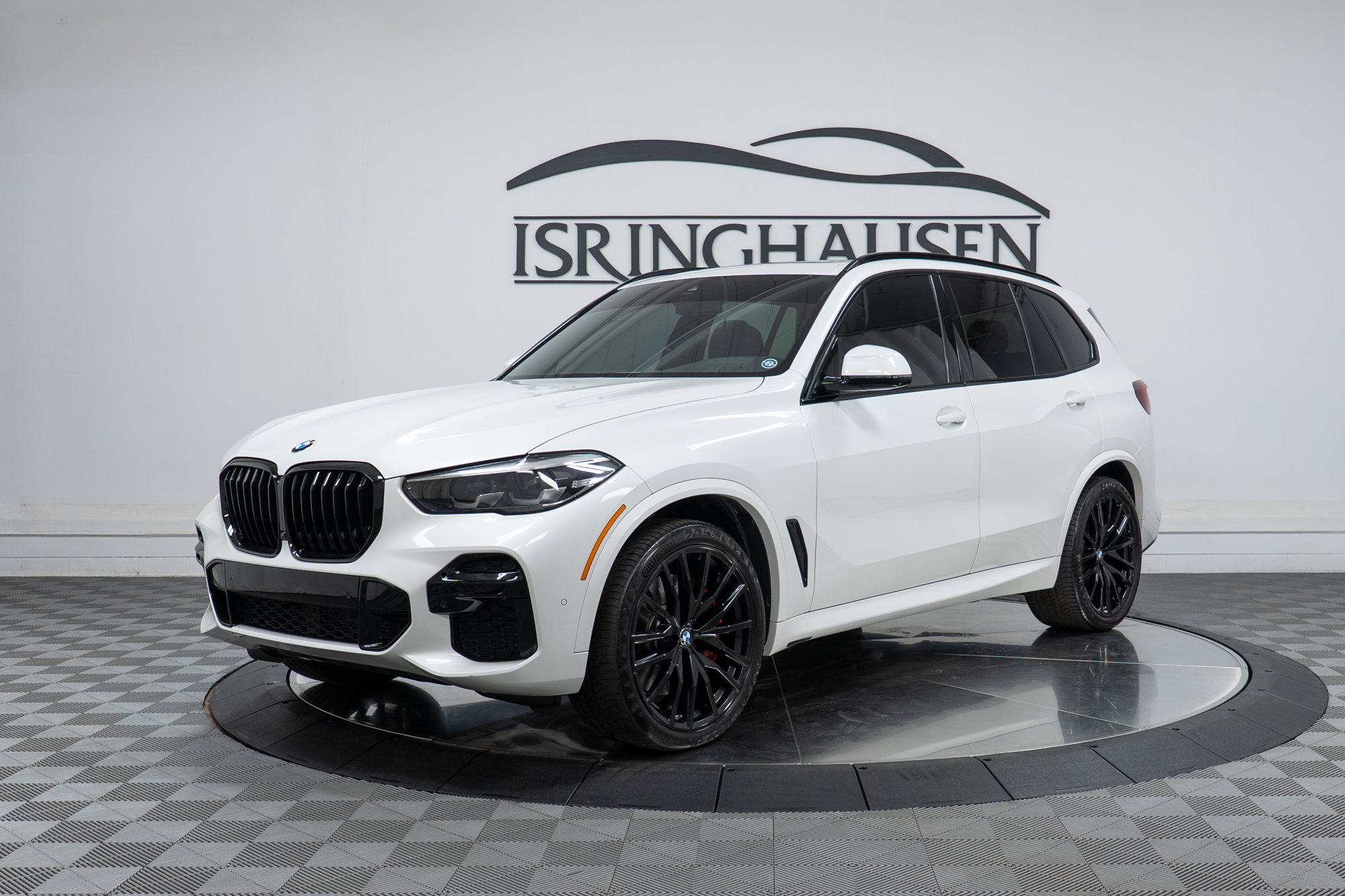 Used 2022 BMW X5 M50i w/ Premium Package AWD/4WD image 1