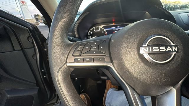 Used 2024 Nissan Sentra SV image 17