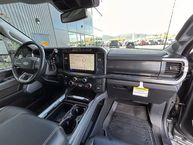Used 2024 Ford F350 Lariat image 37