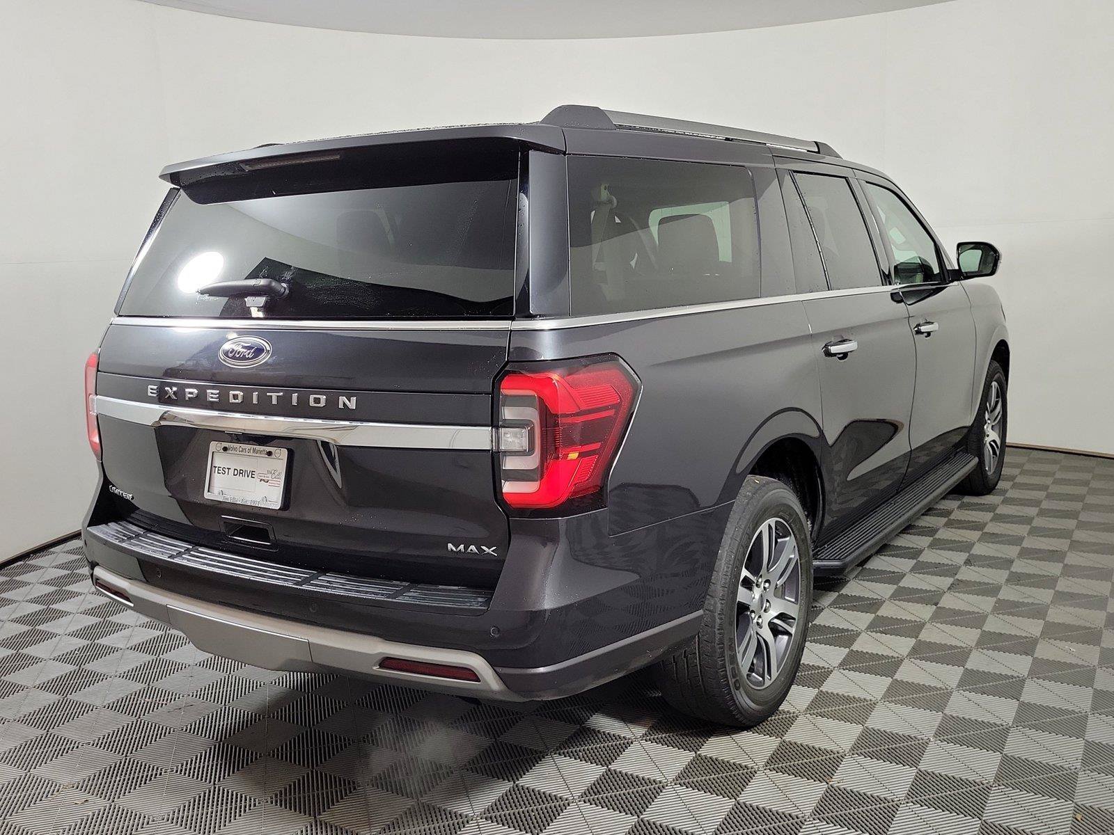 Used 2024 Ford Expedition Max Limited RWD image 6