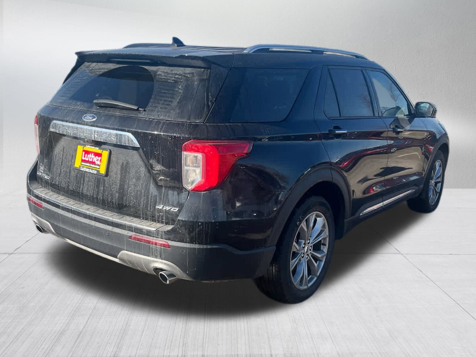 Used 2023 Ford Explorer Limited image 5