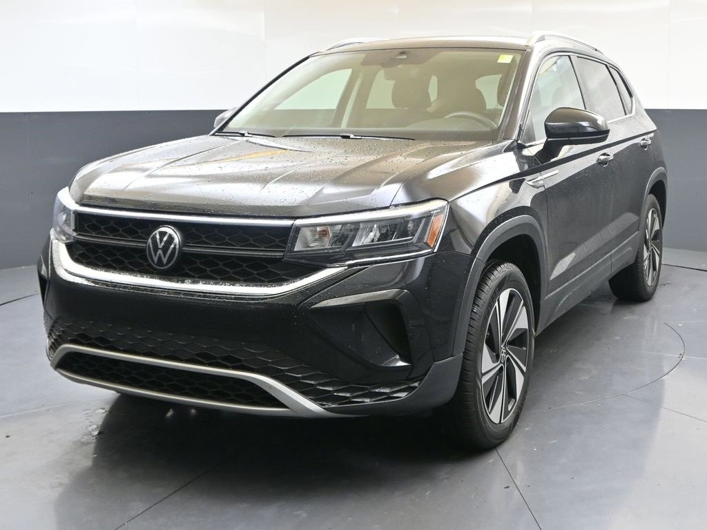 Used 2024 Volkswagen Taos SE
