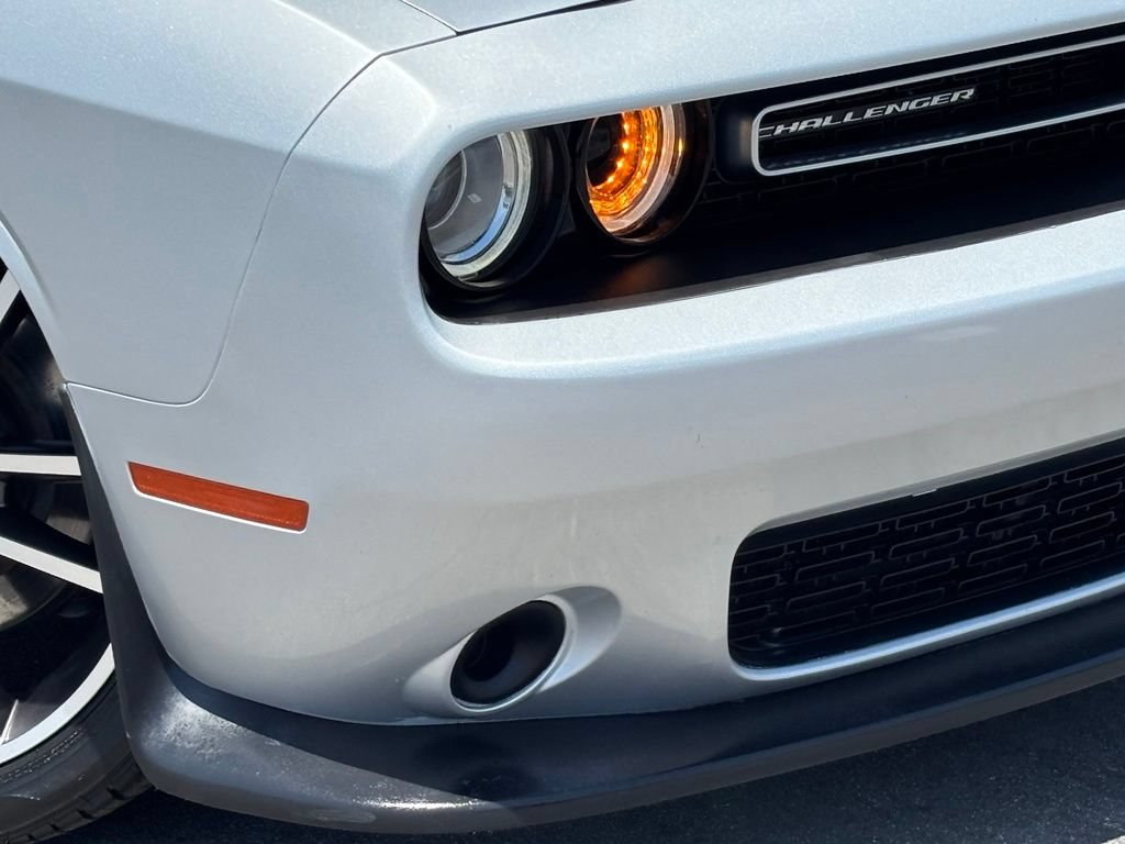 Used 2023 Dodge Challenger R/T RWD image 8