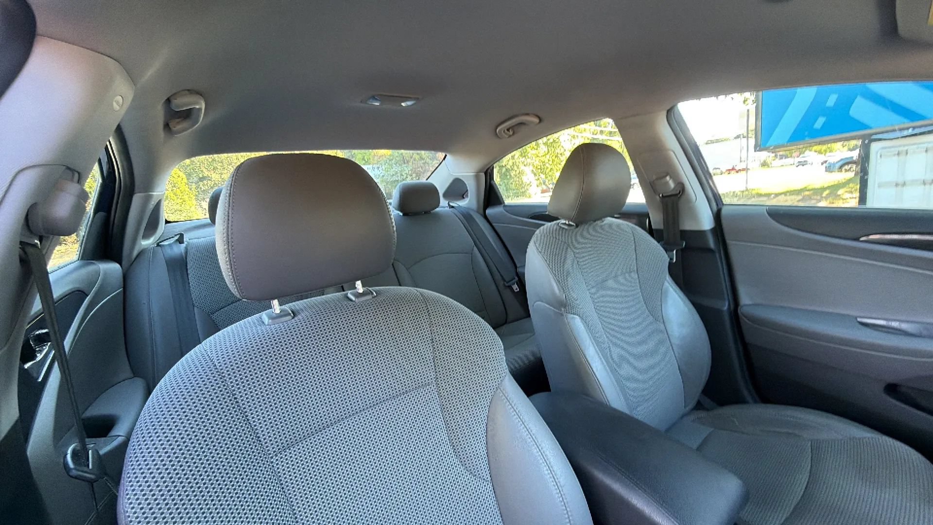 Used 2014 Hyundai Sonata SE FWD image 25