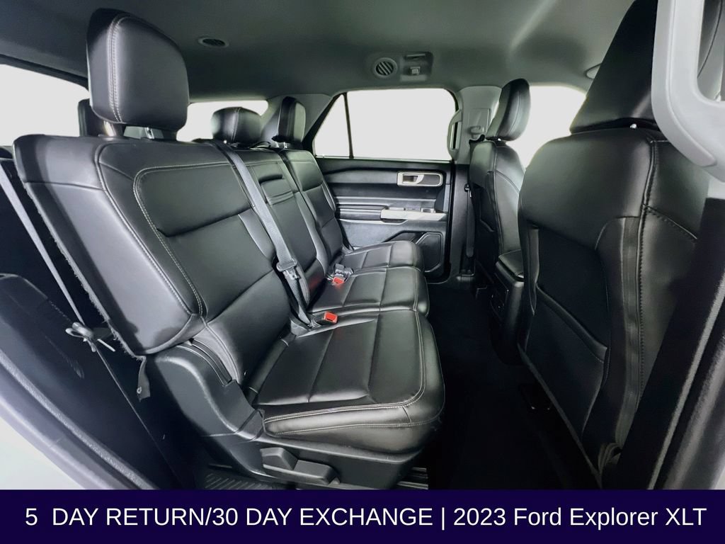 Certified 2023 Ford Explorer XLT w/ Equipment Group 202A AWD/4WD image 33