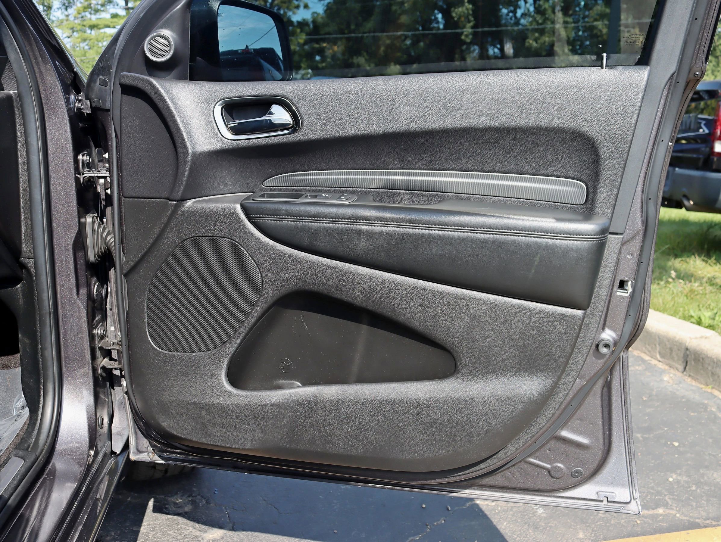 Used 2019 Dodge Durango GT AWD/4WD image 35