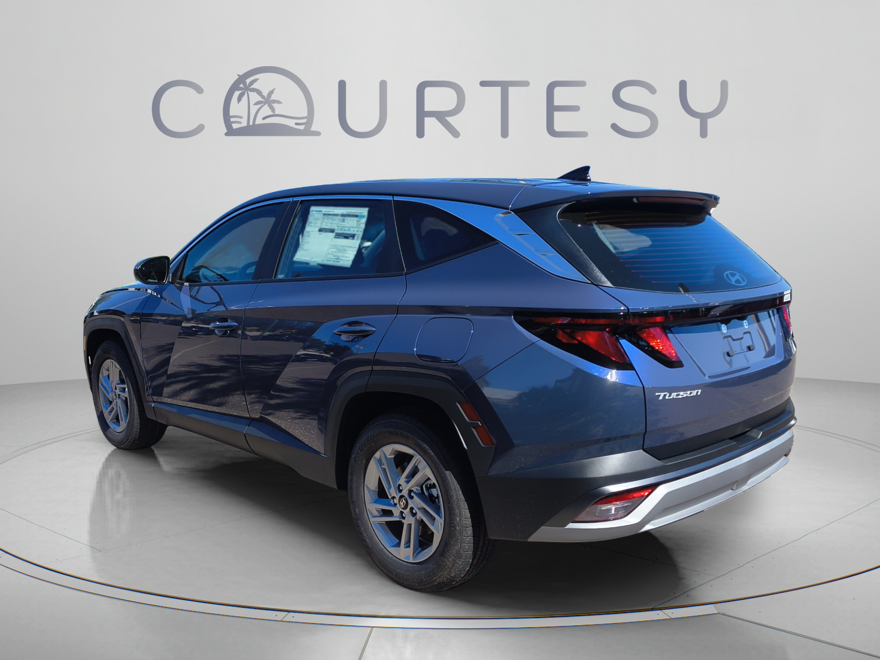 New 2026 Hyundai Tucson SE FWD image 3