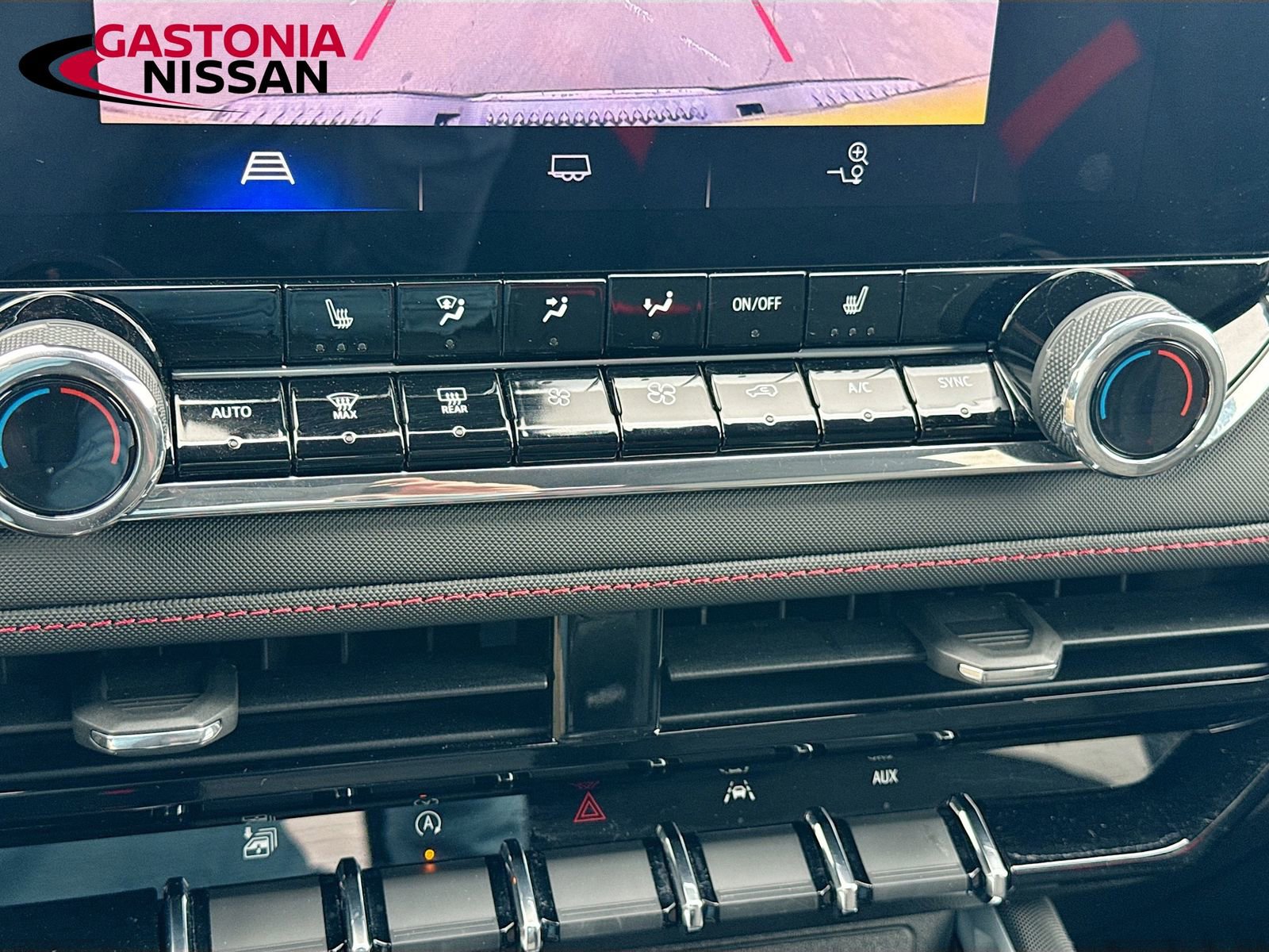 Used 2023 Chevrolet Colorado Z71 w/ Z71 Convenience Package 2 image 19