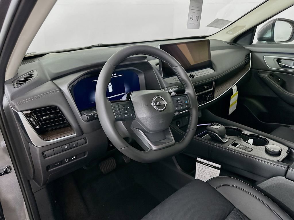 New 2026 Nissan Rogue Platinum w/ Platinum Premium Package AWD/4WD image 14