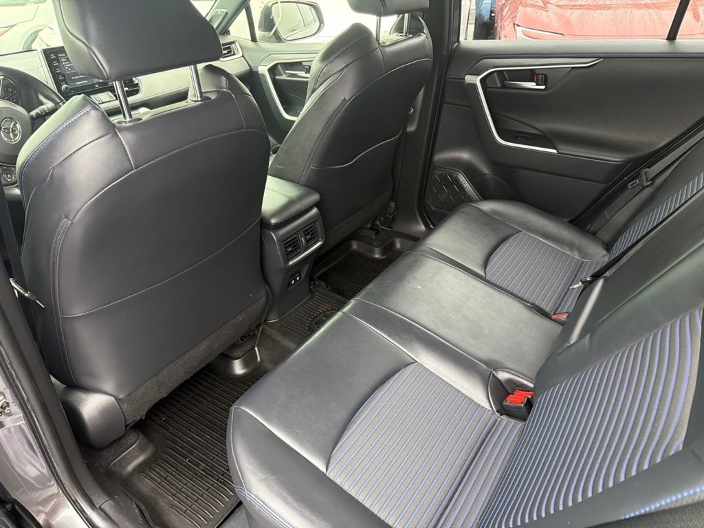 Used 2020 Toyota RAV4 XSE AWD/4WD image 20