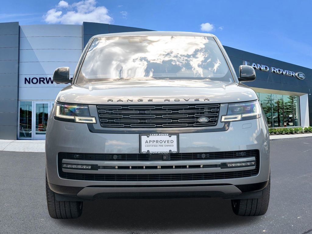 Certified 2023 Land Rover Range Rover Long Wheelbase SE AWD/4WD image 2