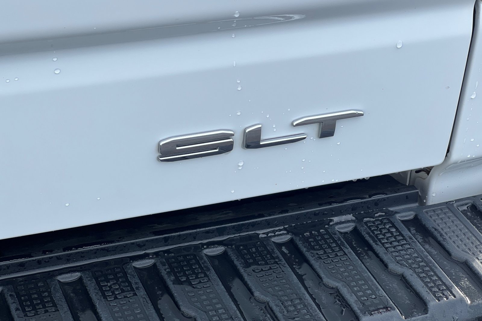 Used 2024 GMC Sierra 1500 SLT image 22