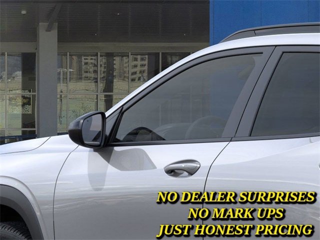 New 2026 Chevrolet Trax RS w/ Driver Confidence Package image 12