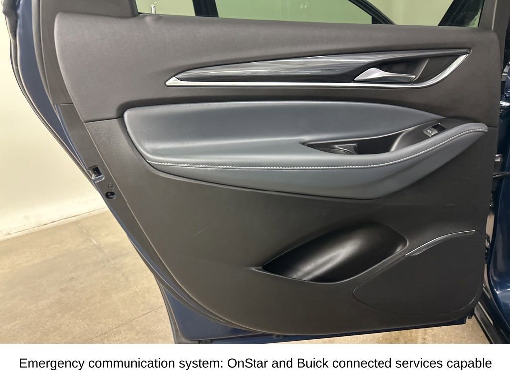 Certified 2023 Buick Enclave Essence image 31