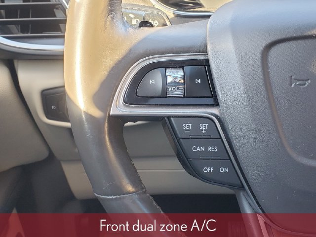 Used 2019 Lincoln Nautilus Reserve AWD/4WD image 13