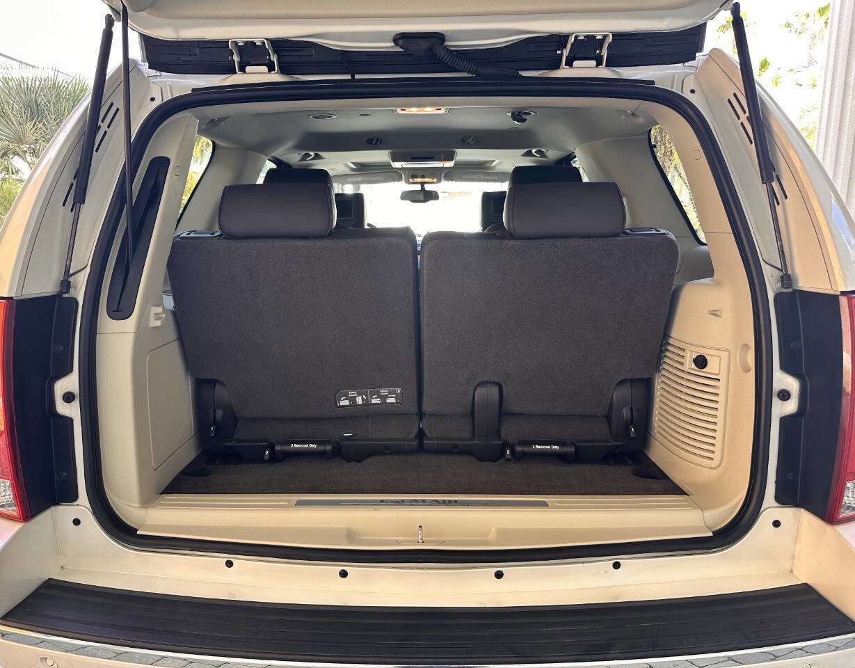 Used 2011 Cadillac Escalade Platinum image 78