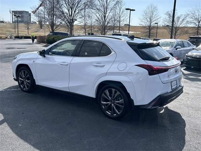 Used 2024 Lexus UX 250h F Sport image 6