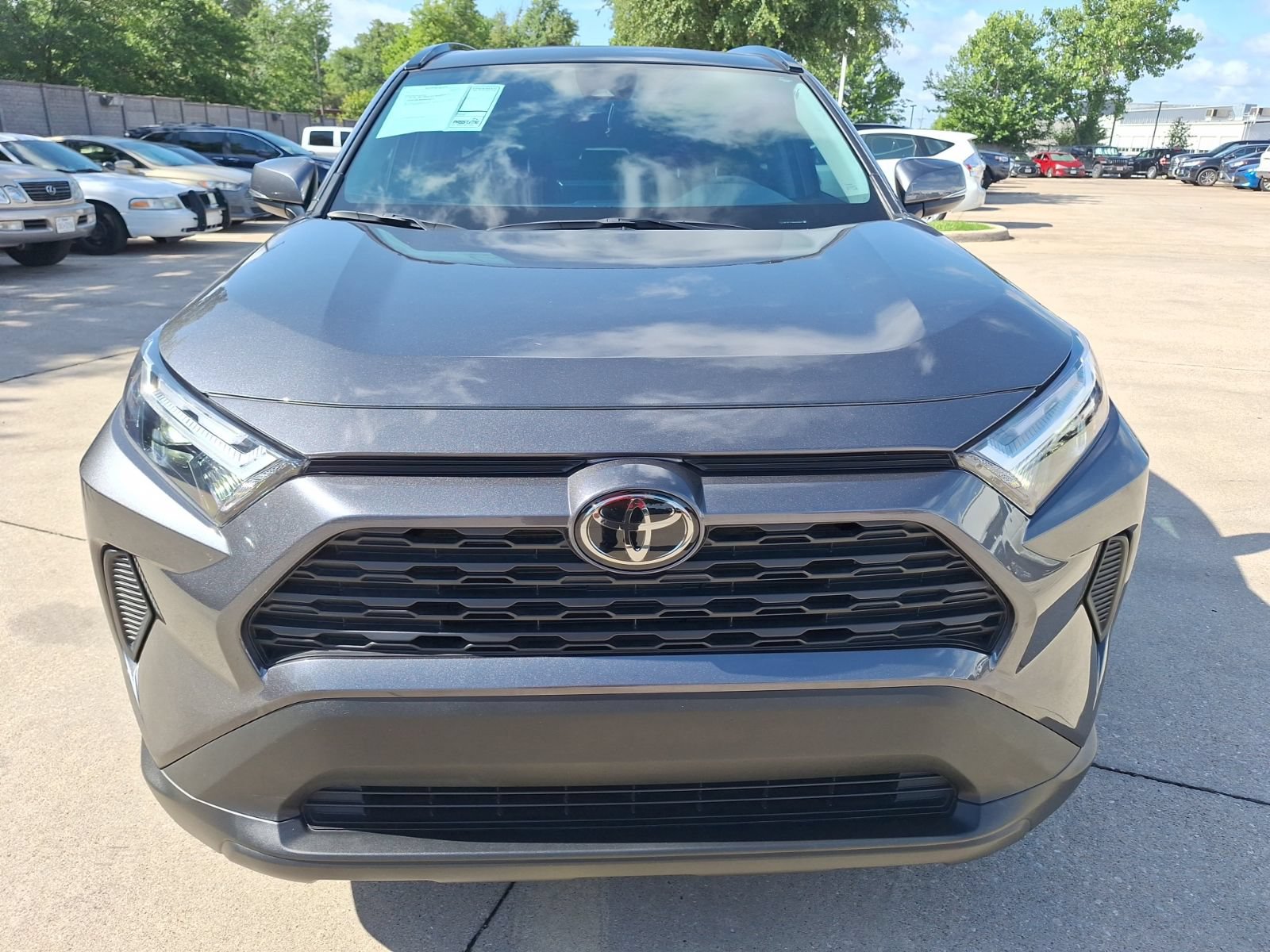 Used 2024 Toyota RAV4 XLE w/ Convenience Package FWD image 9